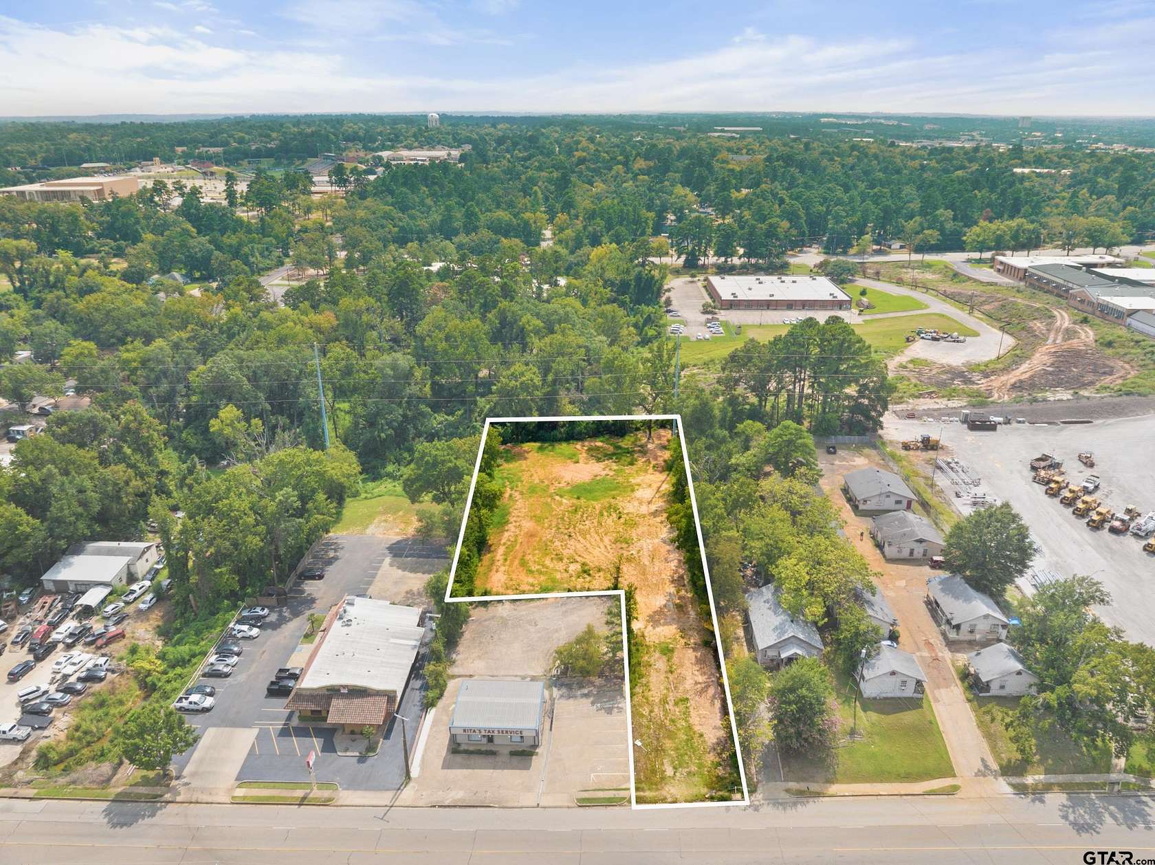 1.65 Acres of Commercial Land for Sale in Tyler, Texas