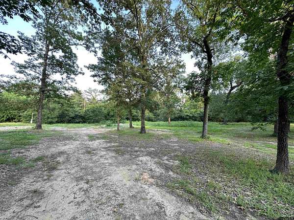 25 Acres of Recreational Land for Sale in Dike, Texas