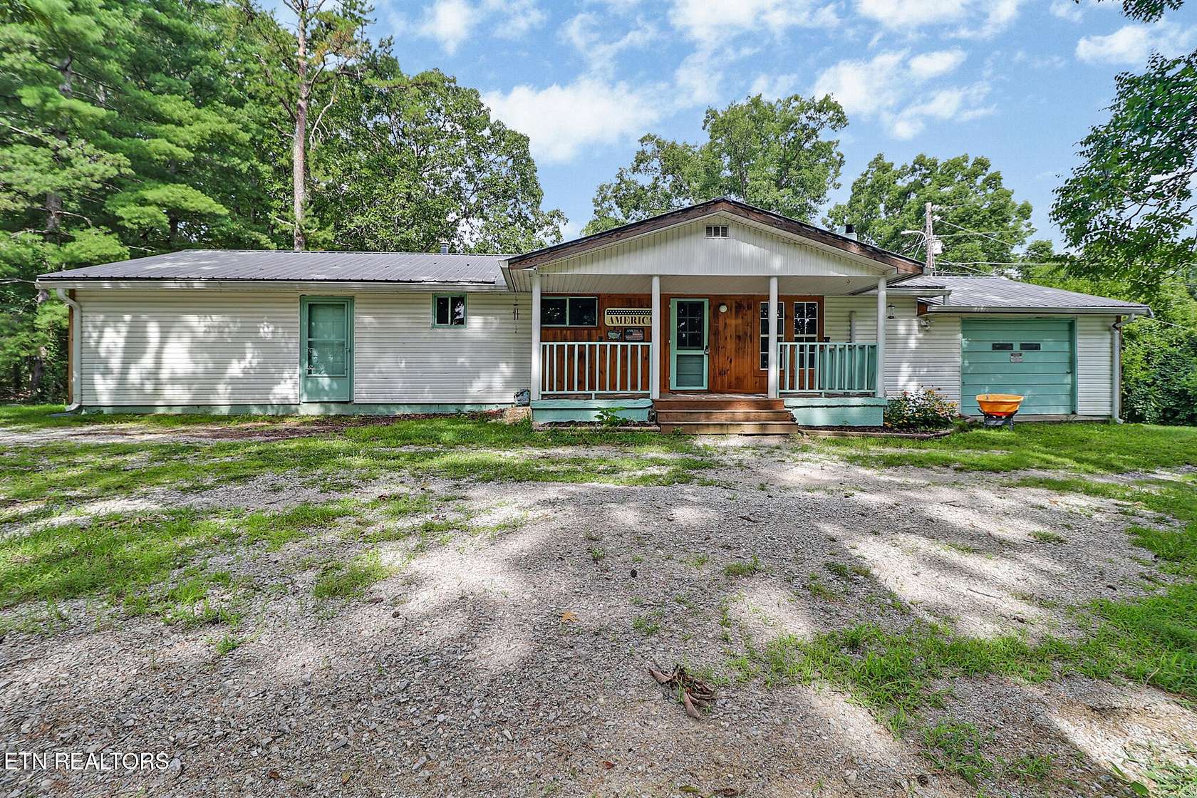 6 Acres of Land with Home for Sale in Jamestown, Tennessee