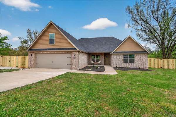 4 Acres of Land with Home for Sale in Springdale, Arkansas