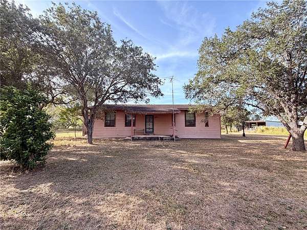 20 Acres of Agricultural Land with Home for Sale in Kingsville, Texas