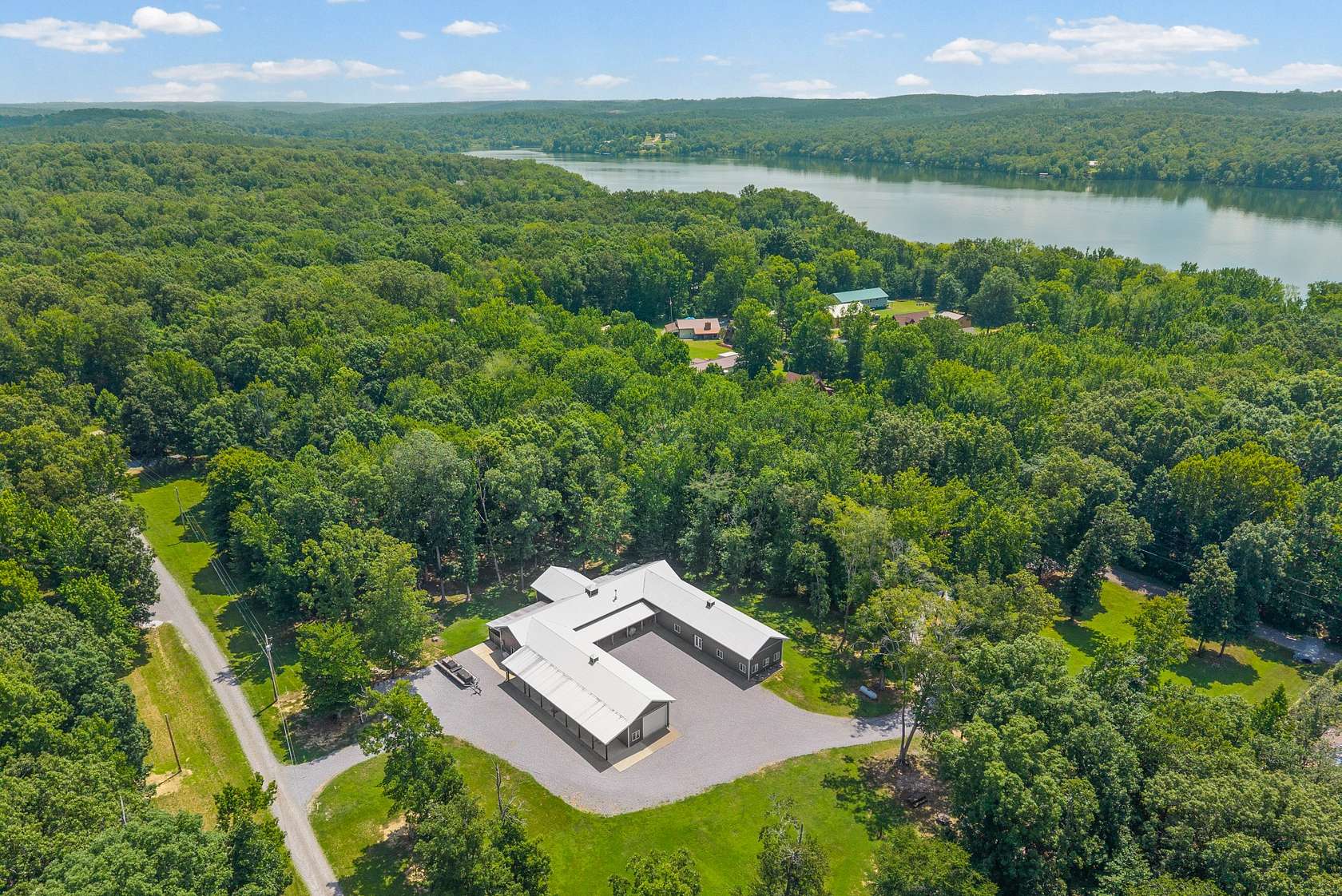 4.6 Acres of Land with Home for Sale in Dover, Tennessee
