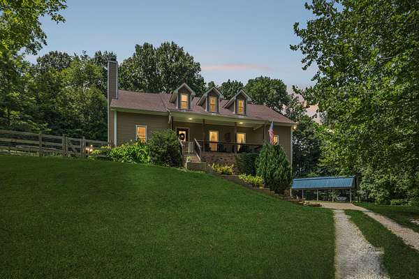 3 Acres of Land with Home for Sale in Clarksville, Tennessee