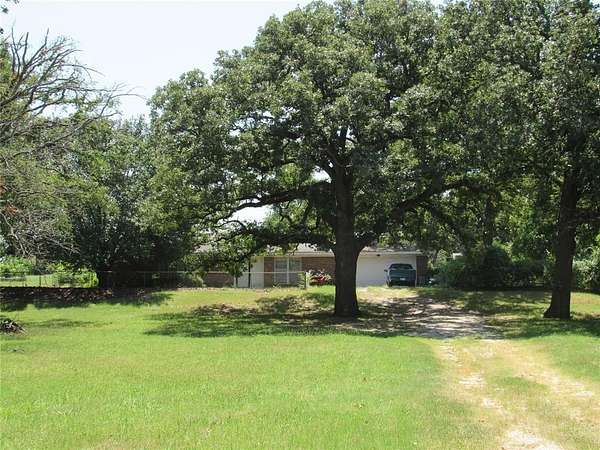 2.85 Acres of Land with Home for Sale in Stratford, Oklahoma