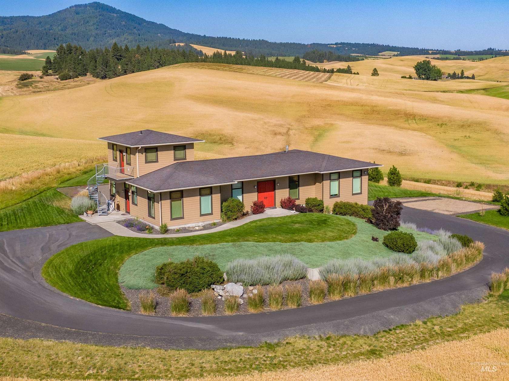 21.2 Acres of Land with Home for Sale in Moscow, Idaho