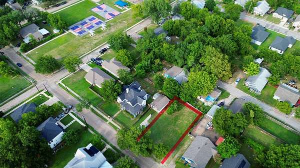 0.13 Acres of Residential Land for Sale in Greenville, Texas