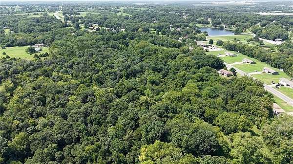14.6 Acres of Land for Sale in De Soto, Kansas