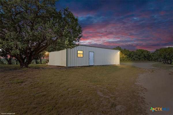 15.7 Acres of Land with Home for Sale in Killeen, Texas