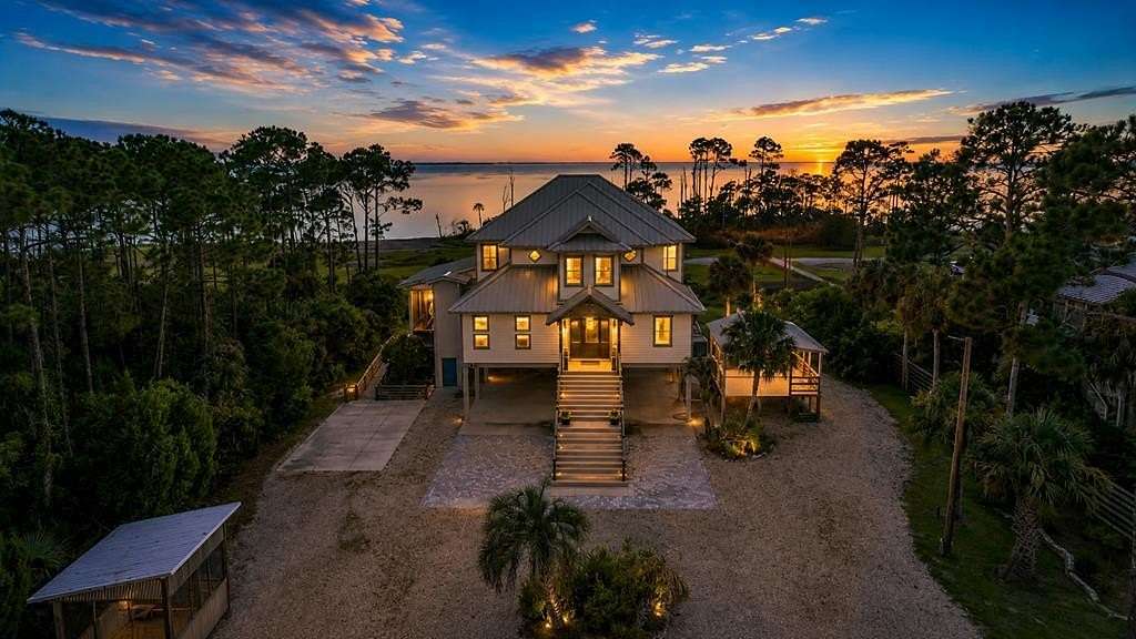 2.44 Acres of Improved Mixed-Use Land for Sale in Port St. Joe, Florida