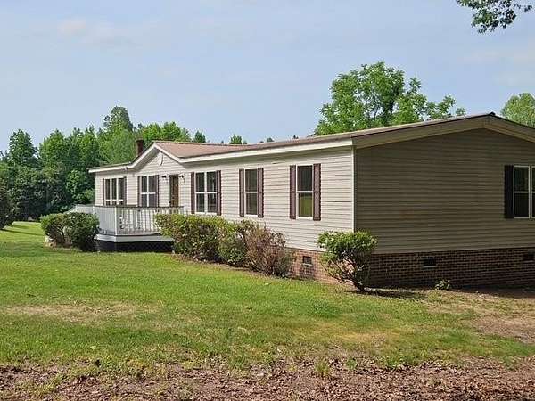 5 Acres of Land with Home for Sale in Abilene, Virginia