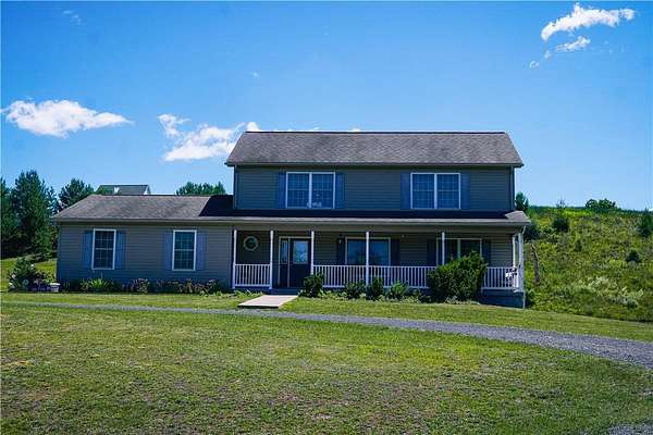 10.6 Acres of Land with Home for Sale in Chestnuthill Township, Pennsylvania