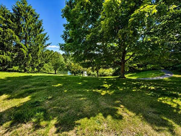 0.92 Acres of Residential Land for Sale in Holliston, Massachusetts
