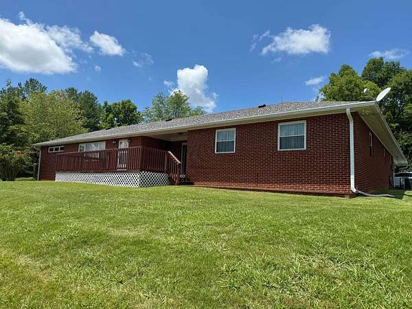 13.8 Acres of Land with Home for Sale in Midway, Tennessee