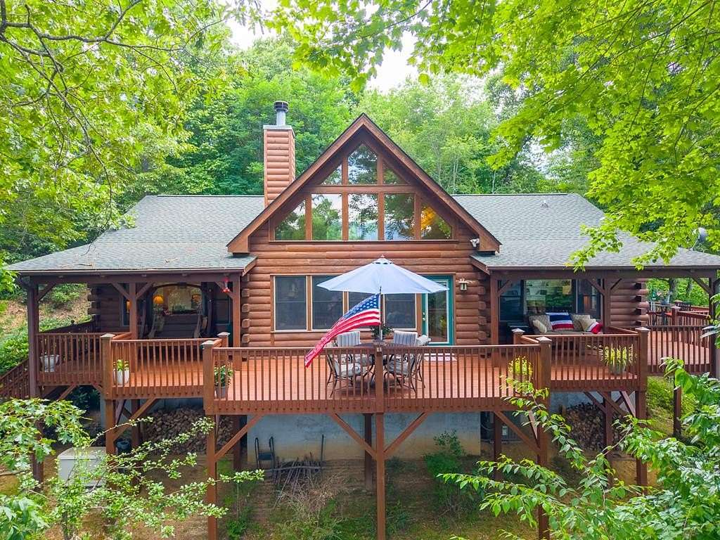 2 Acres of Land with Home for Sale in Waynesville, North Carolina