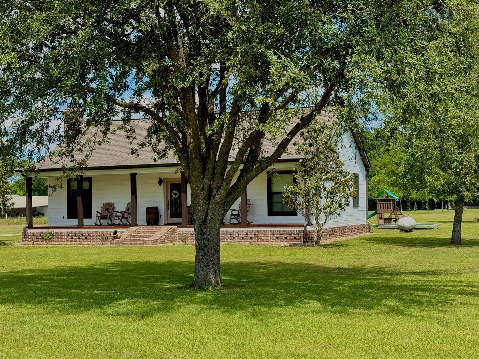 1.67 Acres of Land with Home for Sale in Marksville, Louisiana