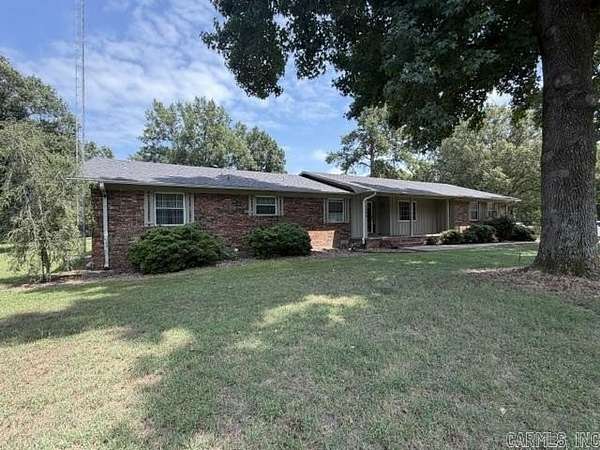 1.82 Acres of Land with Home for Sale in DeWitt, Arkansas
