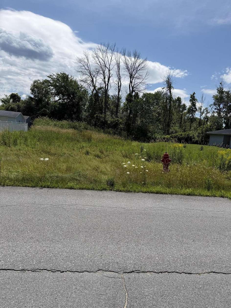 0.24 Acres of Residential Land for Sale in Rouses Point, New York