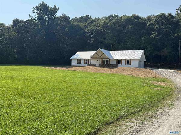 1.8 Acres of Land with Home for Sale in Attalla, Alabama