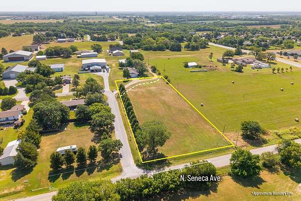 1.3 Acres of Residential Land for Auction in Valley Center, Kansas