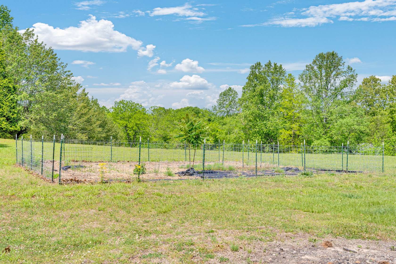 2.33 Acres of Residential Land for Sale in Rock Island, Tennessee