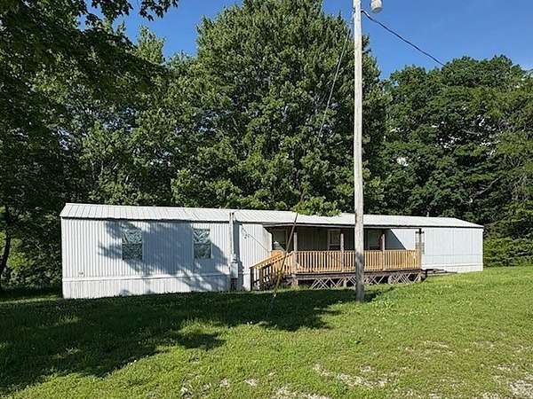 206 Acres of Recreational Land with Home for Sale in Waynesboro, Tennessee