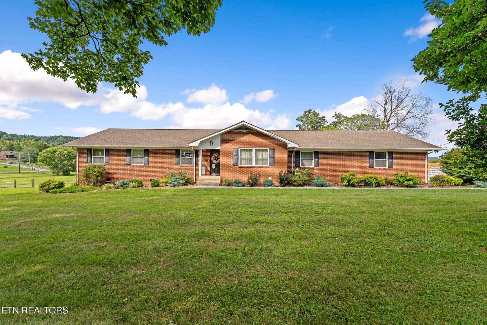 4.89 Acres of Land with Home for Sale in Knoxville, Tennessee