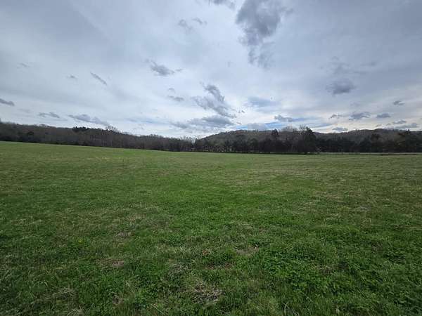 6.28 Acres of Land for Sale in Shelbyville, Tennessee