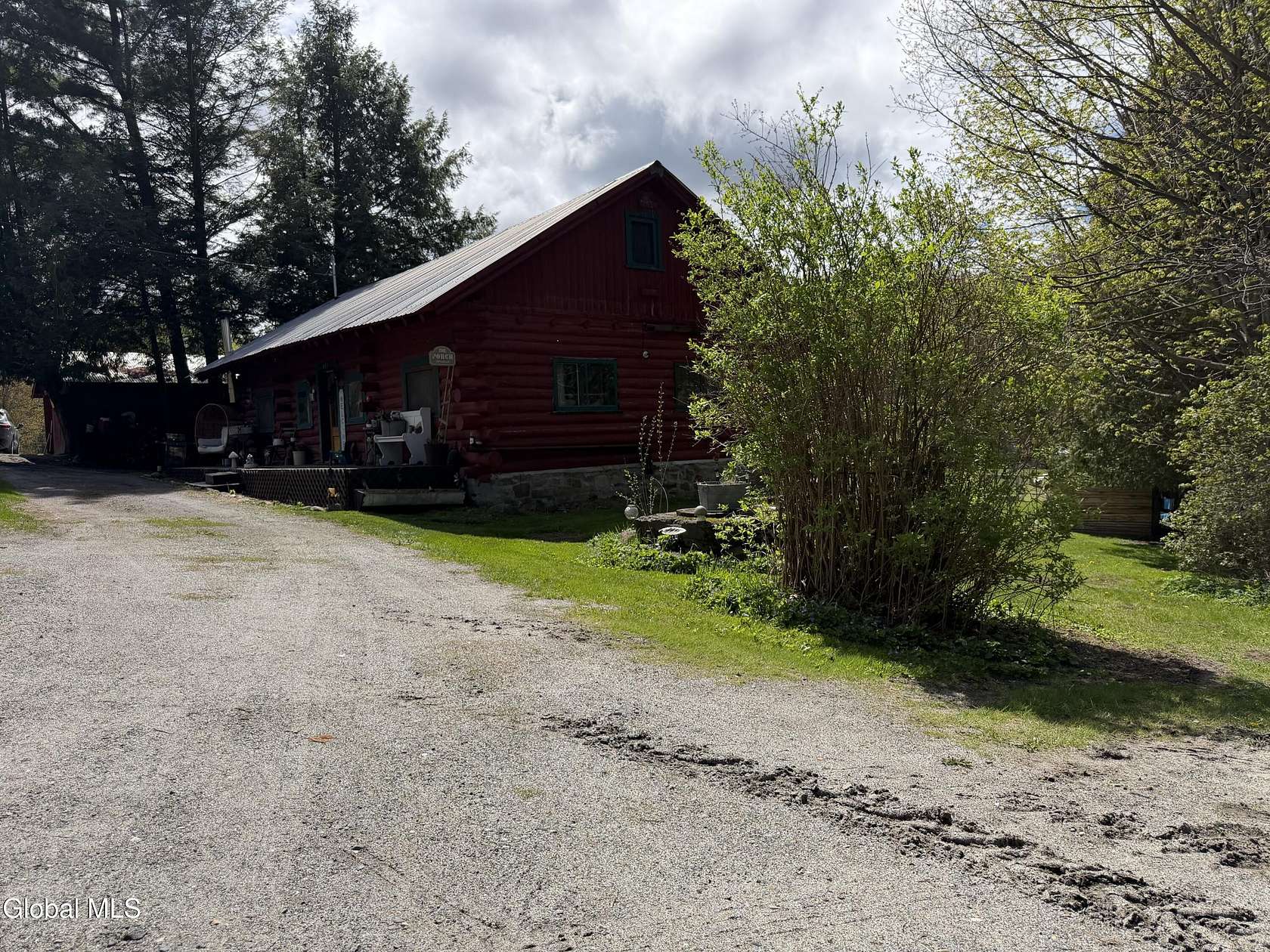 8 Acres of Land with Home for Sale in Moriah, New York