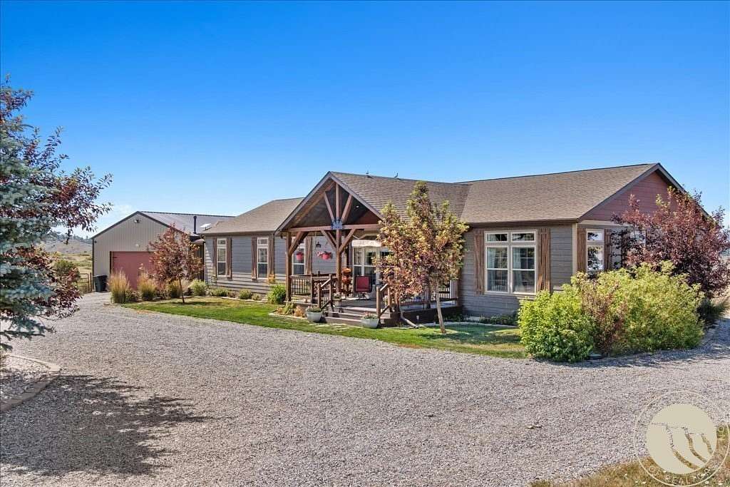 40 Acres of Land with Home for Sale in Columbus, Montana