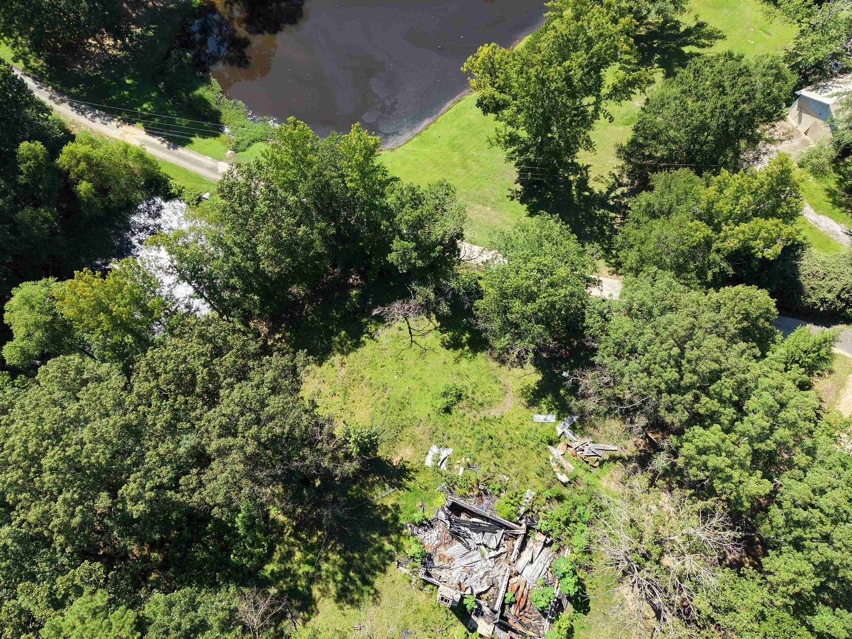 1.2 Acres of Residential Land for Sale in Jasper, Alabama