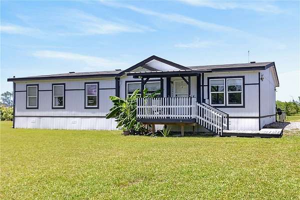 1.87 Acres of Land with Home for Sale in Sinton, Texas
