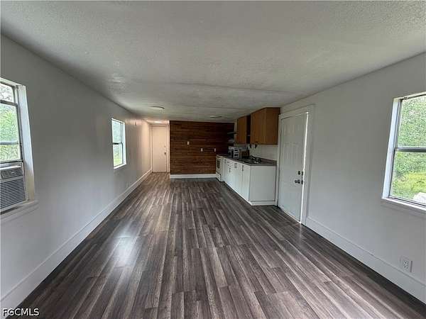 2.5 Acres of Land with Home for Lease in Clewiston, Florida