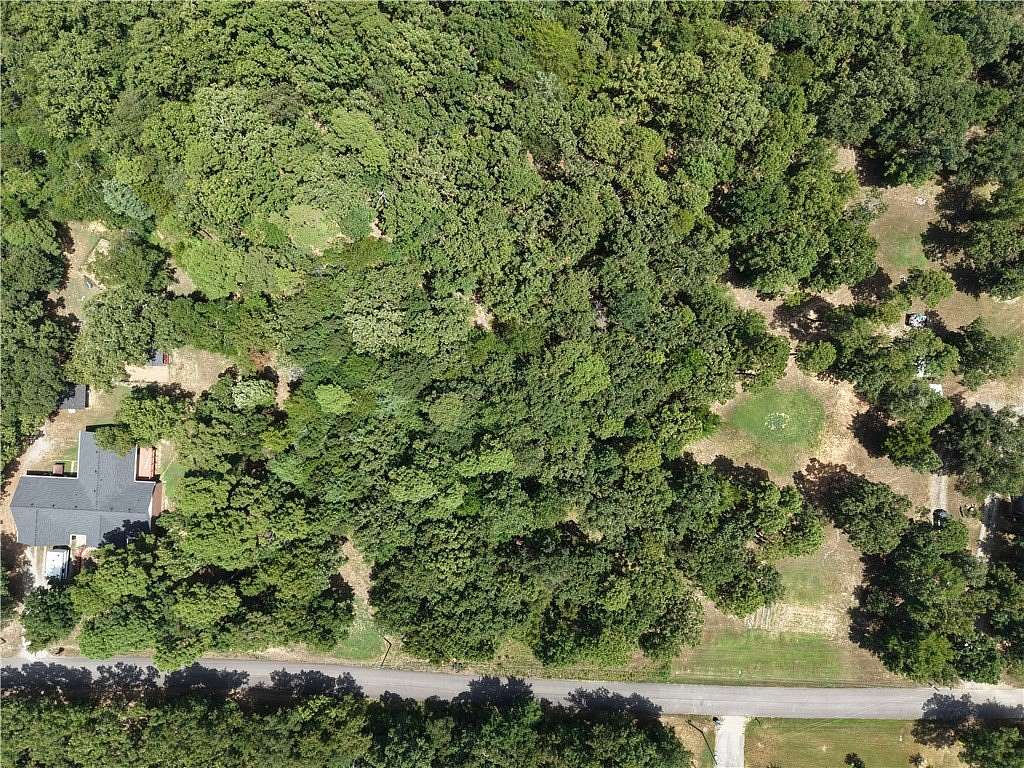 5 Acres of Residential Land for Sale in Lamar, Arkansas
