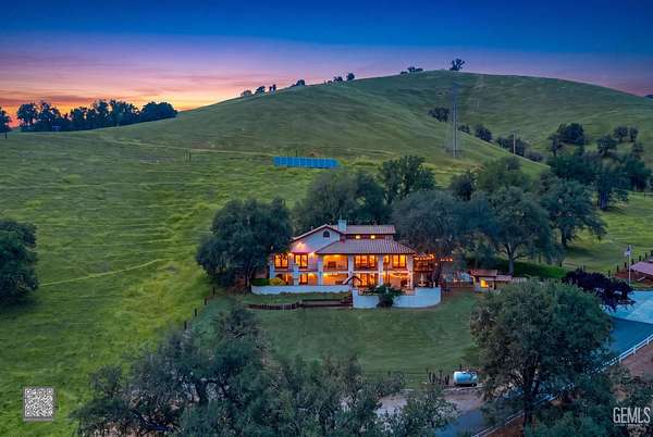 248 Acres of Land with Home for Sale in Glennville, California