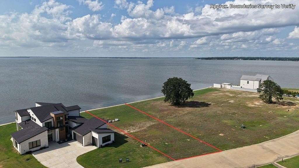 0.28 Acres of Residential Land for Sale in Gun Barrel City, Texas