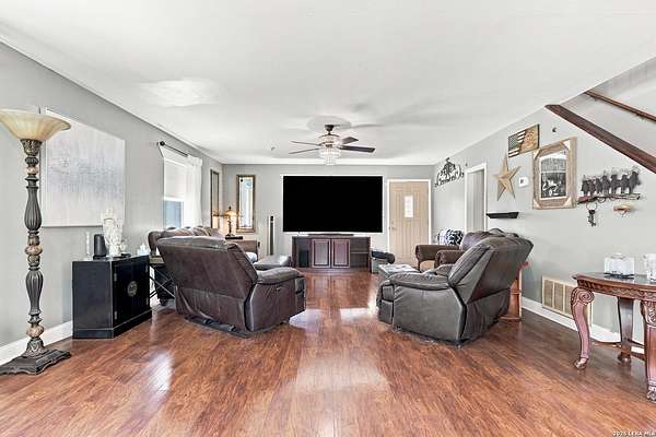1.5 Acres of Land with Home for Sale in San Antonio, Texas