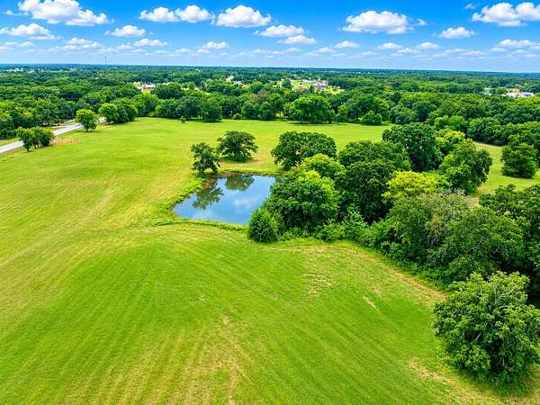 30.5 Acres of Land for Sale in Scurry, Texas