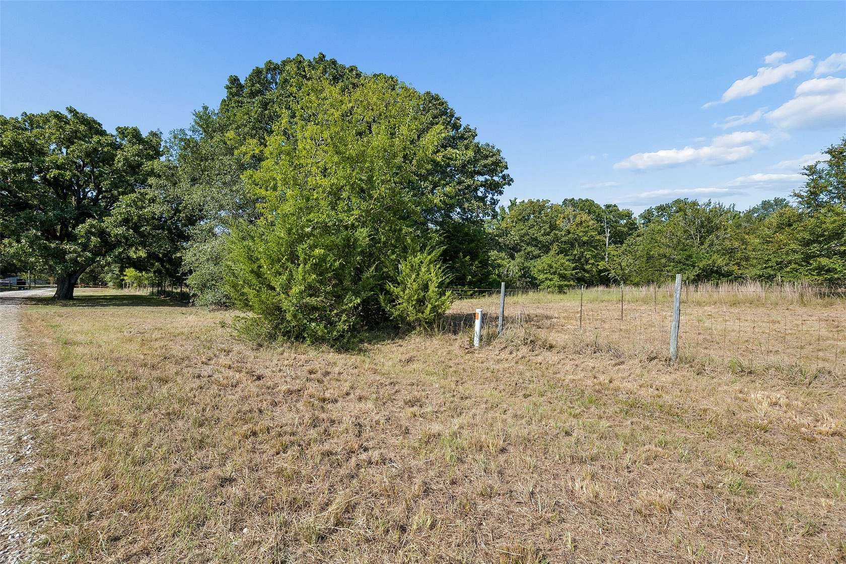 5 Acres of Residential Land for Sale in Greenville, Texas