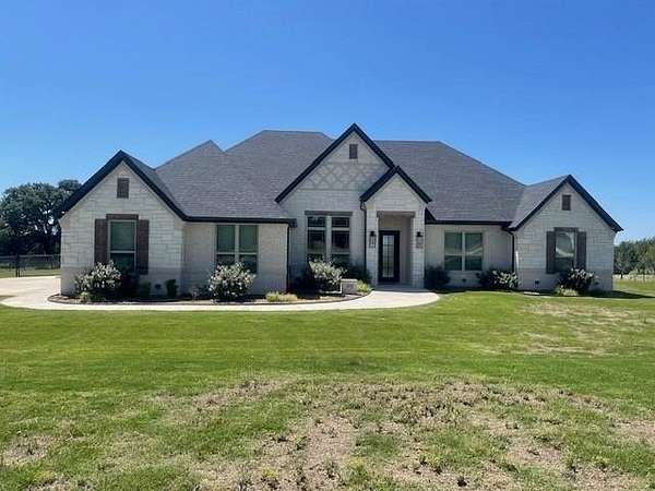 2 Acres of Land with Home for Sale in Weatherford, Texas