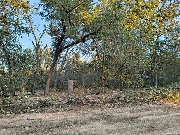1.6 Acres of Land for Sale in Elmendorf, Texas