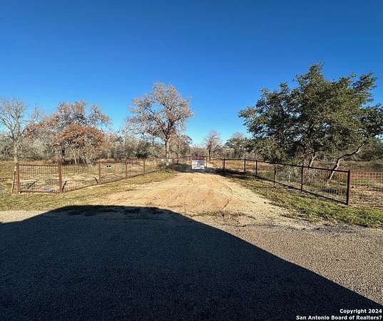 11 Acres of Recreational & Residential Land for Sale in Natalia, Texas