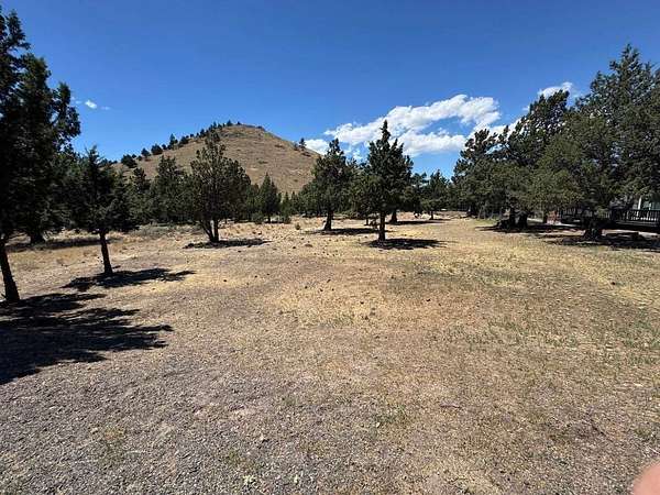 0.28 Acres of Land for Sale in Weed, California