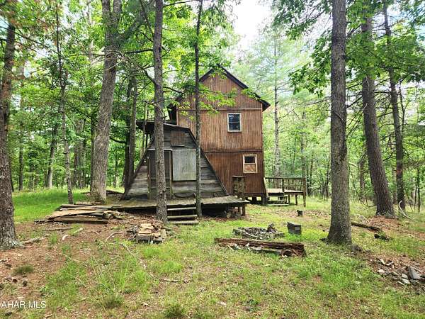 24 Acres of Land with Home for Sale in Artemas, Pennsylvania