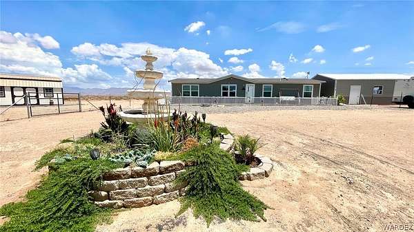 39.2 Acres of Land with Home for Sale in Kingman, Arizona