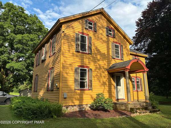 2 Acres of Land with Home for Sale in Effort, Pennsylvania