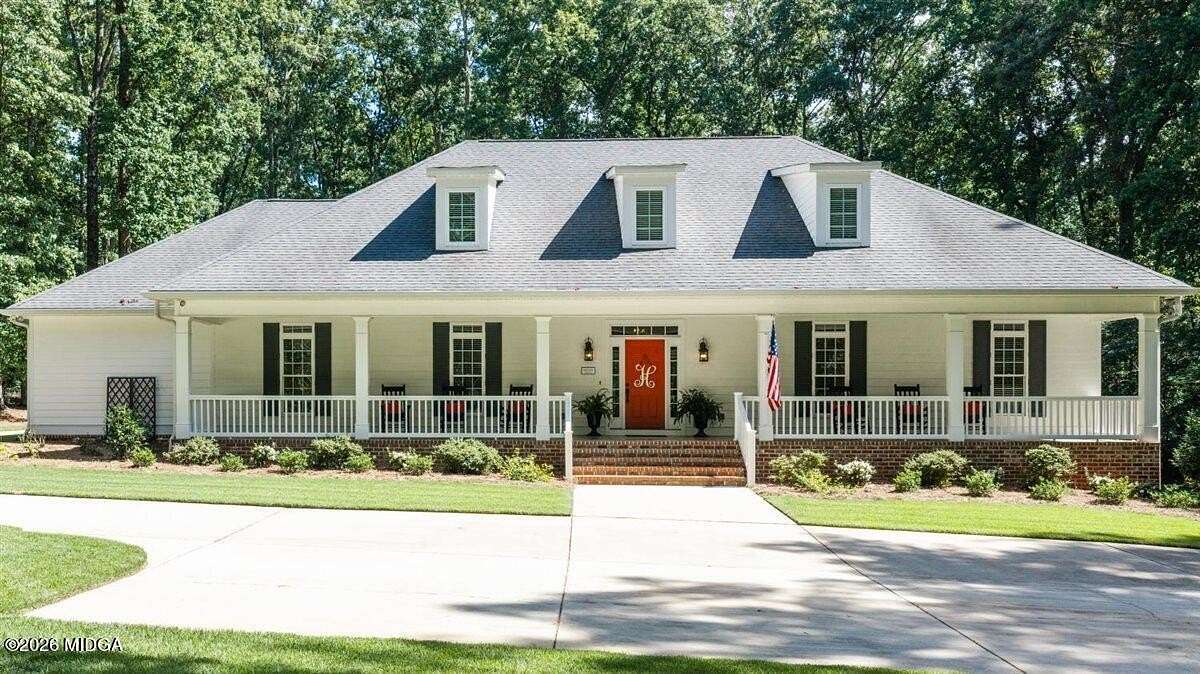 3.73 Acres of Land with Home for Sale in Macon, Georgia