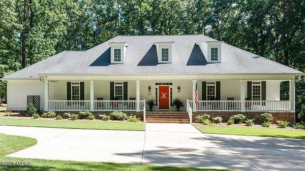 3.73 Acres of Land with Home for Sale in Macon, Georgia