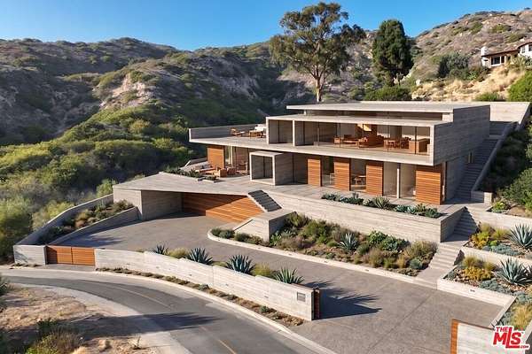 0.77 Acres of Residential Land for Sale in Malibu, California