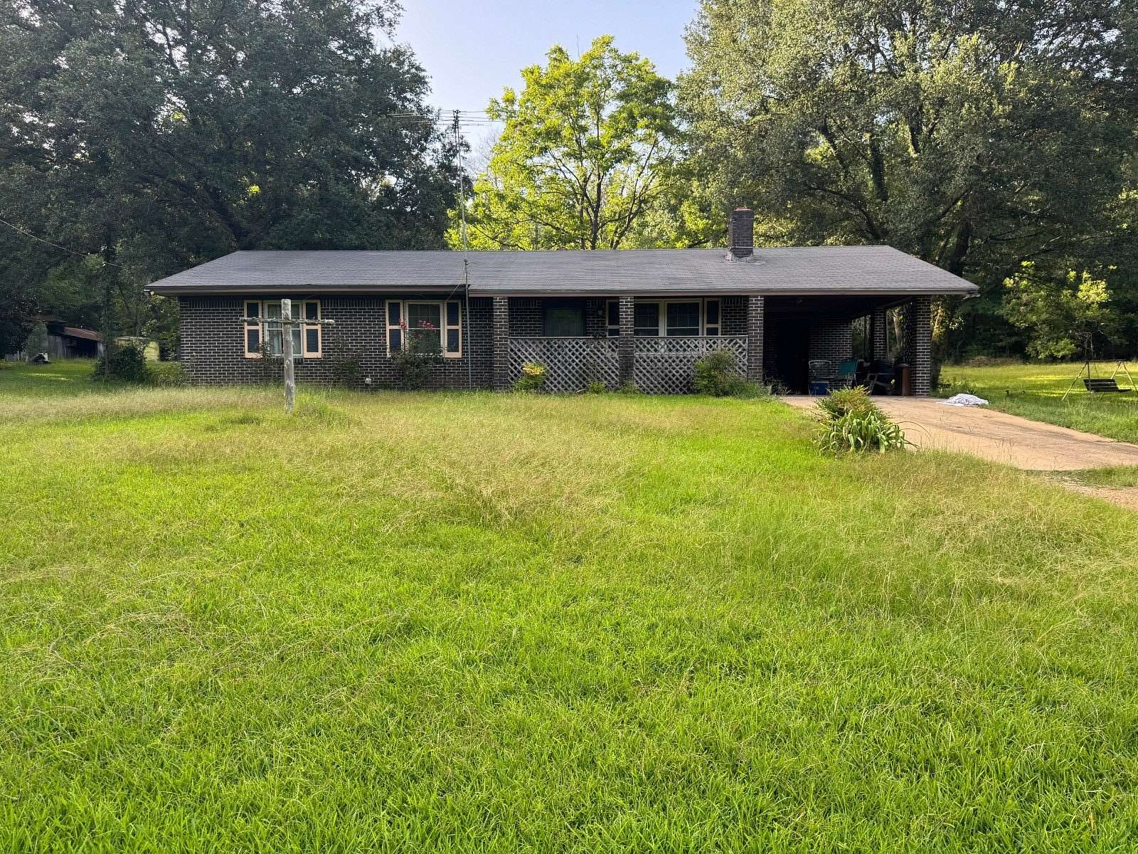 2.68 Acres of Residential Land for Auction in Crystal Springs, Mississippi
