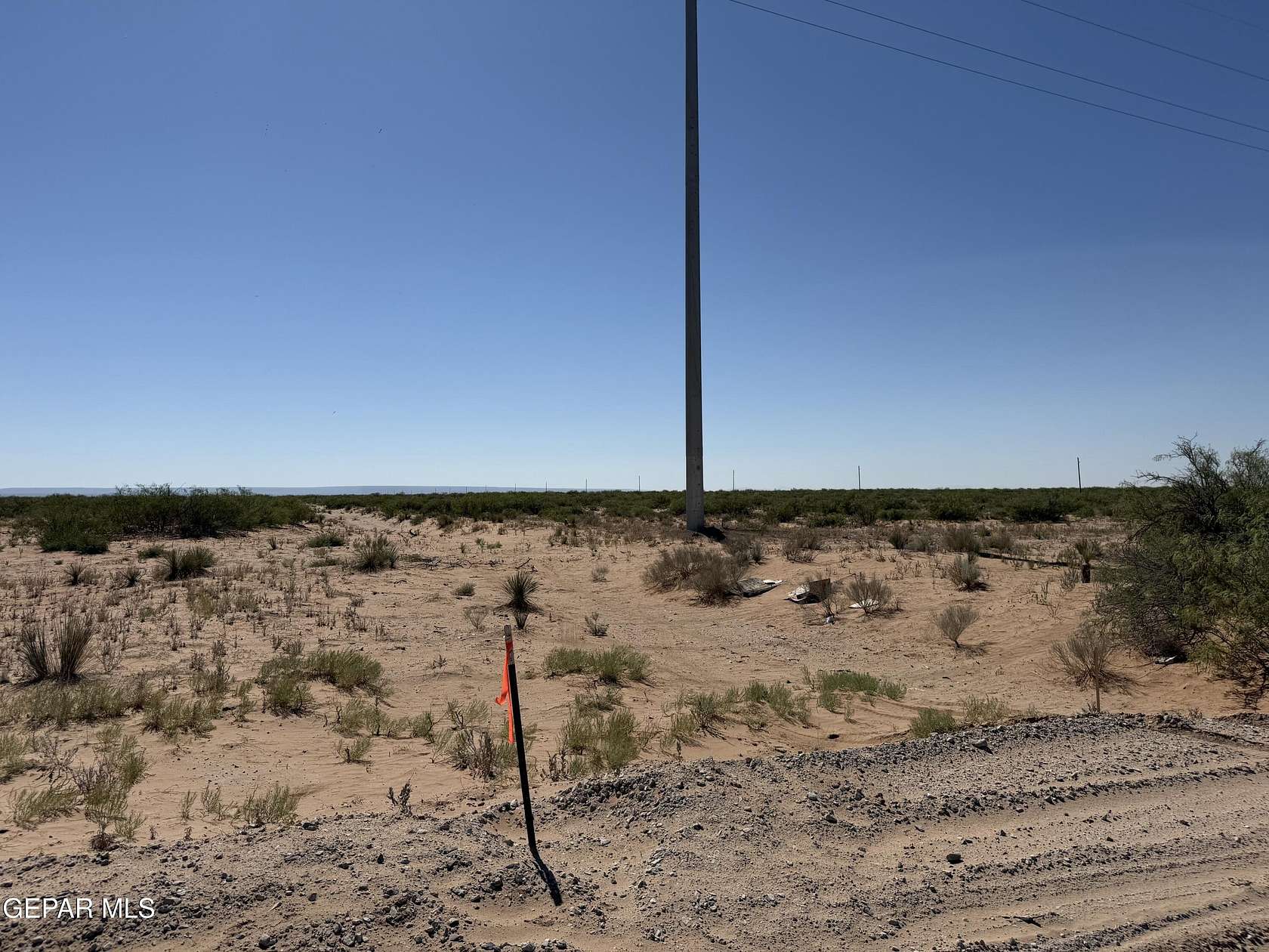 128 Acres of Land for Sale in Clint, Texas
